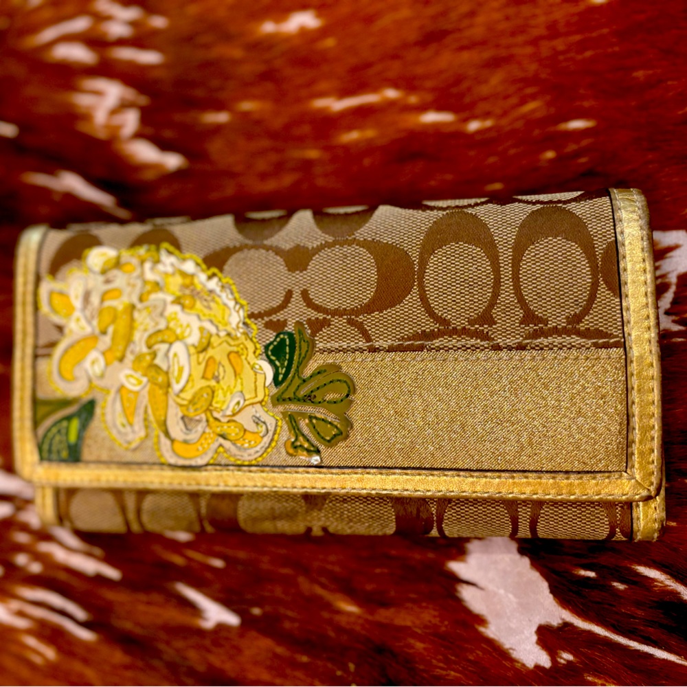 COACH wallet